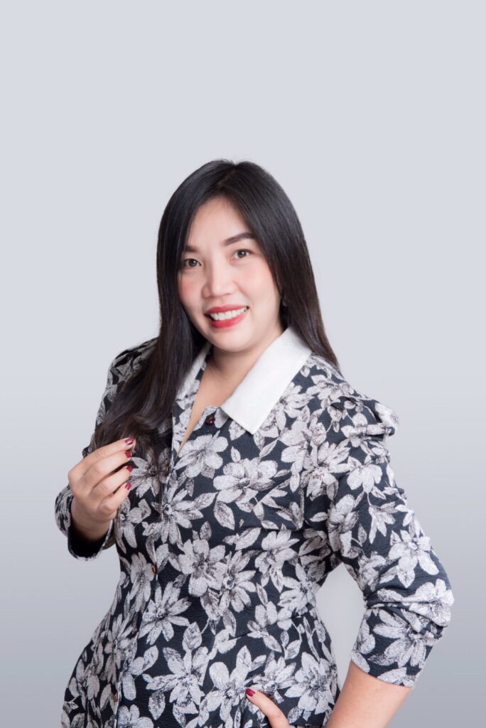 นางสาวบลณิชา พลประถม